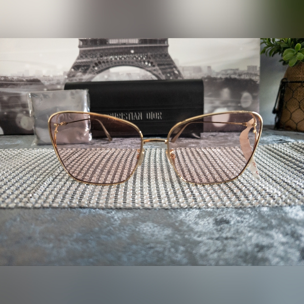MissDior B2U Sunglasses by Dior-New W/Case - Picture 6 of 16